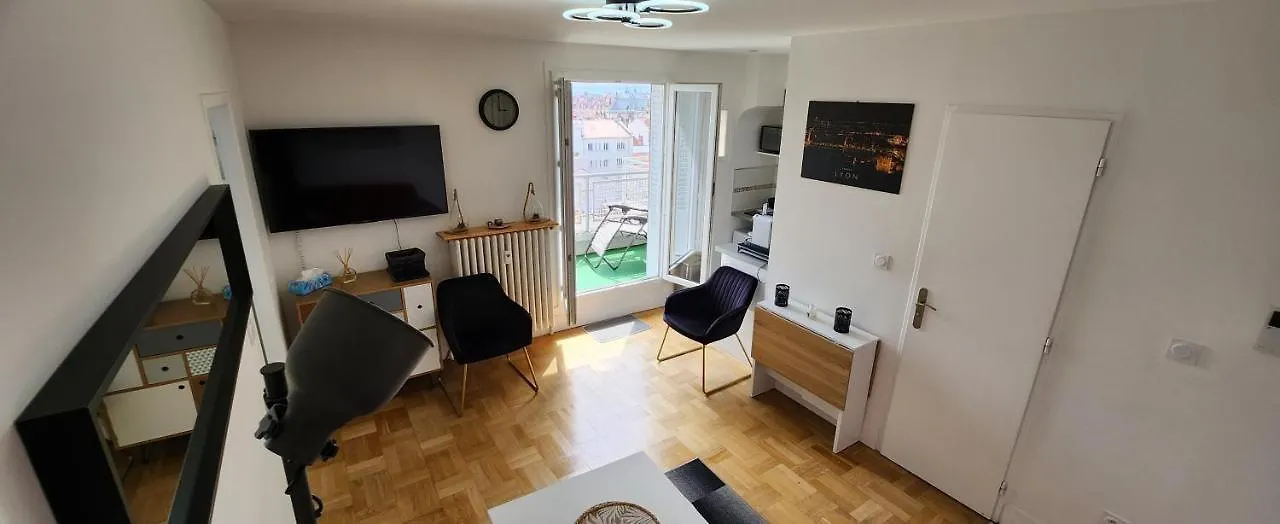 דירות ליון Plein Sud Terrasse Climatisation Garage Netflix 0*,  צרפת