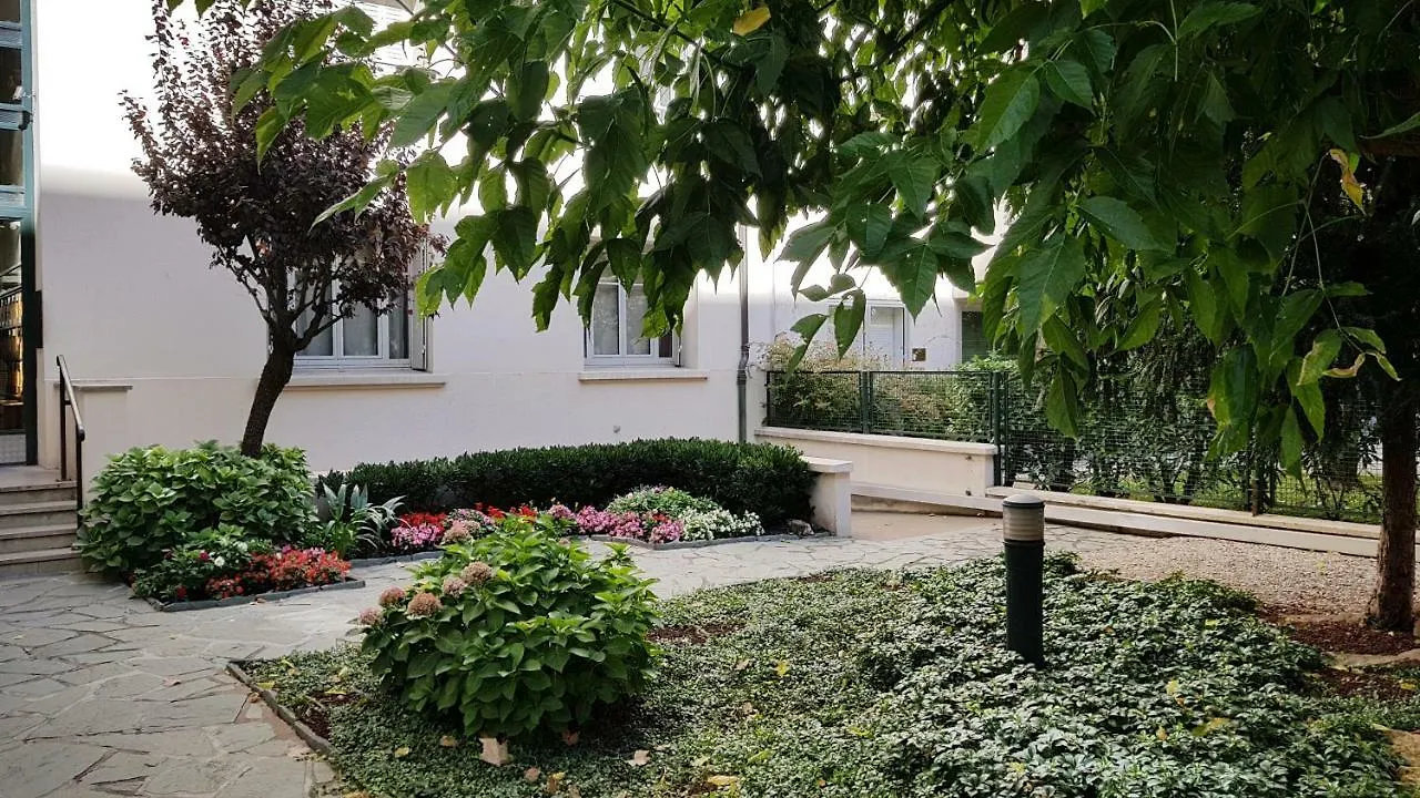 Plein Sud Terrasse Climatisation Garage Netflix Apartment Lyon